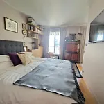 Most Iconic Area In Paris - Elegant Parisian Apartment