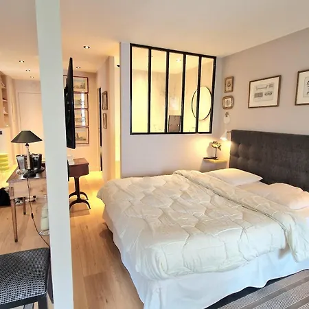 Iconic Area In - Elegant Parisian Appartamento *