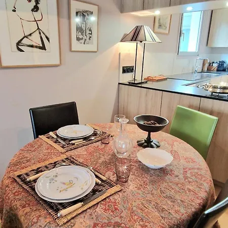 Iconic Area In - Elegant Parisian Parigi