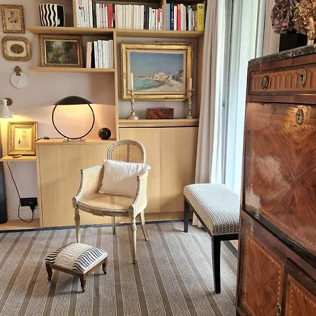 Iconic Area In - Elegant Parisian * Parigi